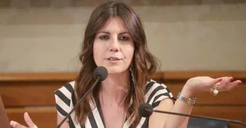 La renziana e l'audio-fake del ministro