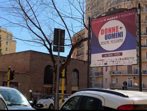 "Un altro 8 Marzo è possibile: Donne + Uomini insieme possiamo"