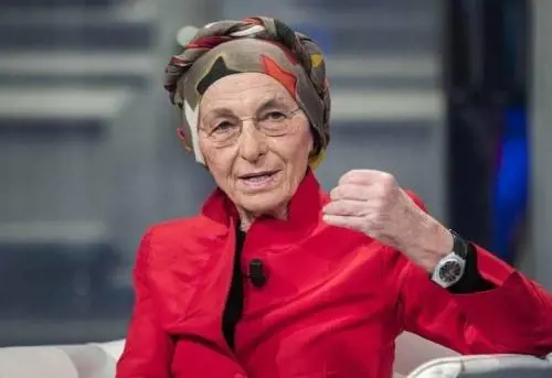 Coronavirus, Bonino sollecita Lamorgese: "Garantire salute migranti"