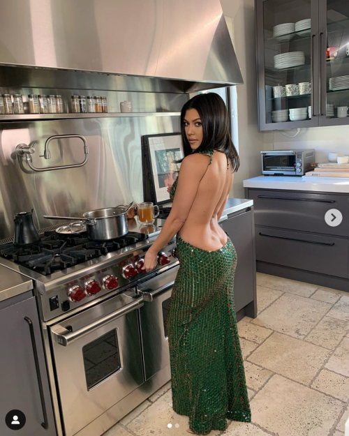 Kourtney Kardashian, le foto su Instagram