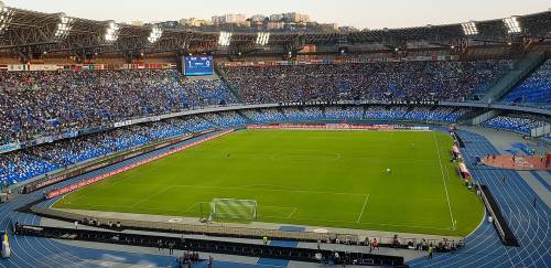 Napoli, paura in vista della partita Italia-Inghilterra: tifosi d'oltremanica sotto controllo