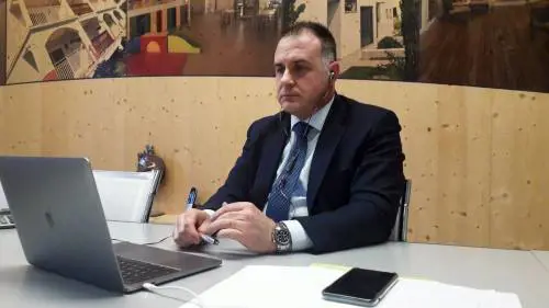 Orsini: "Le aziende del legno non possono fermare tutte le produzioni"