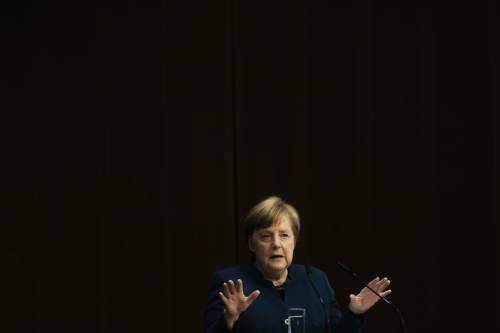 Virus, perché Angela non parla: ecco il vero pericolo di Berlino