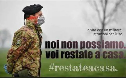 Quel messaggio dei soldati che dà coraggio sui social (e nella vita reale)