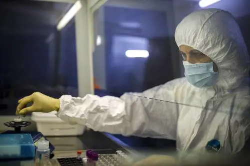 Coronavirus, la previsione dell'Iss: "Nuova ondata di contagi nel weekend al Centro-Sud"