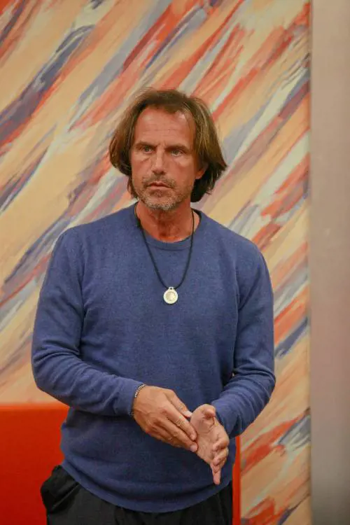 Gf Vip, Zequila smentito anche dal manager delle top model: "La storia con Carla Bruni? Satira"