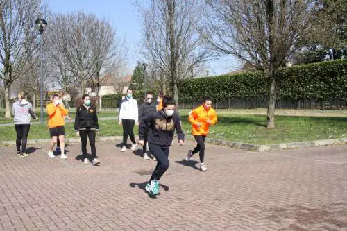 Negozi, sport e attività: ecco le nuove misure dopo la stretta di Conte