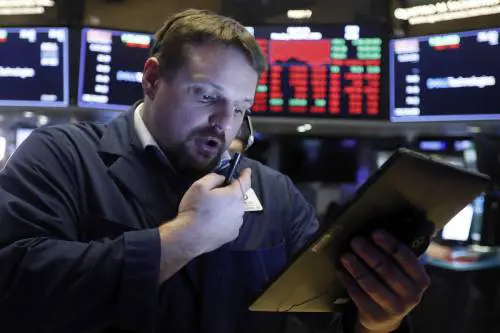 Borse, tonfo in Europa: Piazza Affari -6,10%