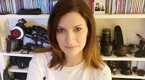Laura Pausini dona 100mila euro alla Croce Rossa, che la ringrazia: "Un generoso contributo"