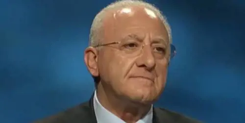 Positivo al Covid-19 anche un consulente dello staff del presidente della Regione De Luca