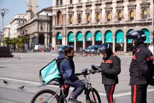 Paghe e sfruttamento. Mille rider in tutta Italia ascoltati nell'indagine