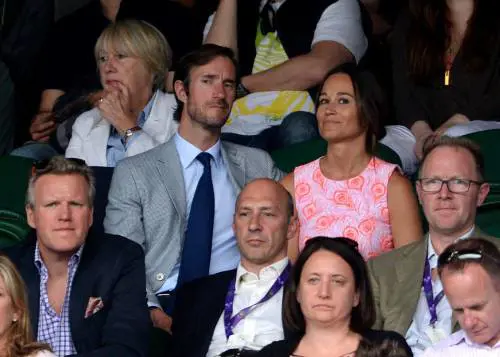 Pippa Middleton è stanca di essere famosa. La sorella di Kate vuole vivere nell’anonimato 