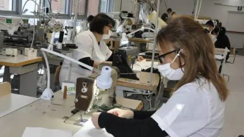 Il caos delle mascherine. Importazioni bloccate per risparmiare sui costi
