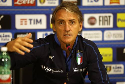 Mancini non molla: "Resto in azzurro"