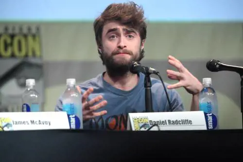 Daniel Radcliffe: "In panico per Harry Potter, così ho iniziato a bere"
