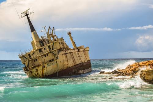 Il vecchio, il mare e il Male (che vuole sommergerci)