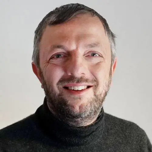 "Studi scientifici da spazzatura stanno condizionando i governi"