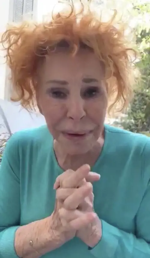 Ornella Vanoni sbotta: "Mafiosi col reddito di cittadinanza e c'è chi non sopravvive"