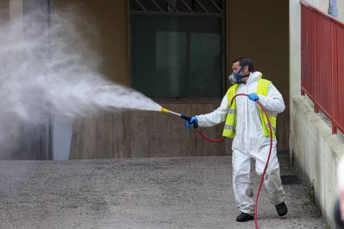 Un'altra emergenza in Italia: 'Stiamo finendo i disinfettanti"