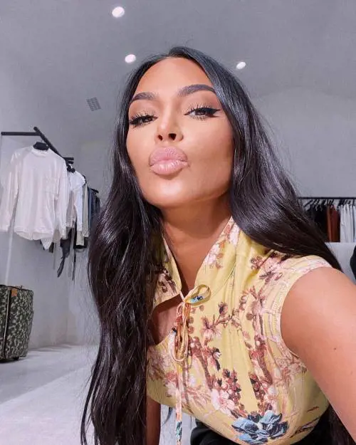Kim Kardashian: "Questo virus non fa discriminazioni"