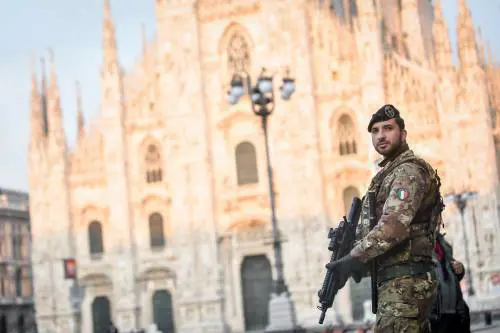 La Lombardia chiude tutto: firmata una nuova ordinanza