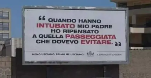 Cartelloni choc a Cagliari: polemiche investono il sindaco