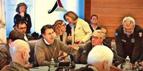 Coronavirus, la strada illiberale presa dal governo Conte