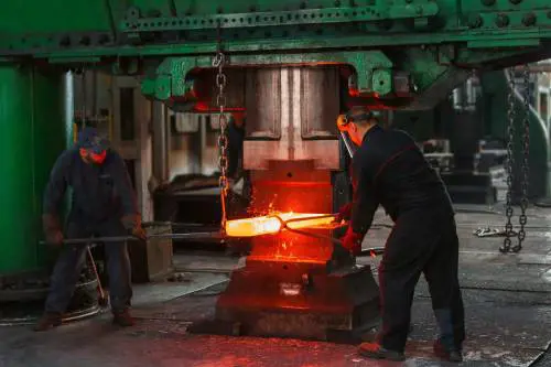 "Ecco i rischi per l'Italia": l'appello delle imprese sulla crisi
