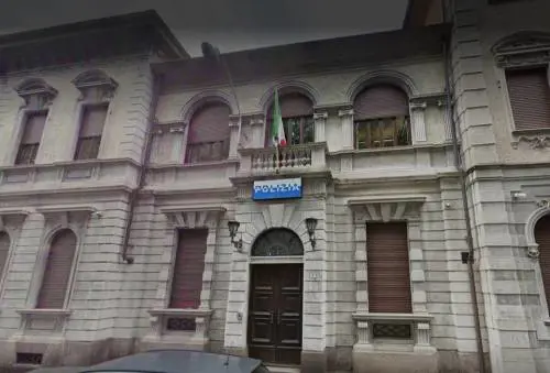 Busto Arsizio, dopo il furto lo straniero attacca vigilante e agenti