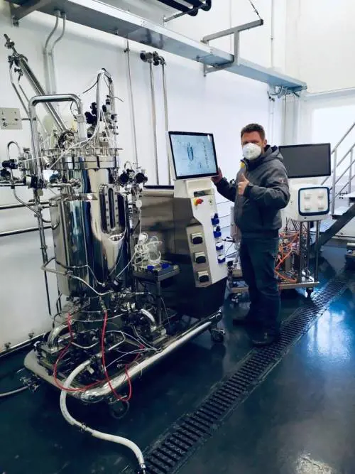 L'italiana Solaris con gli scienziati israeliani che studiano l'anti-coronavirus