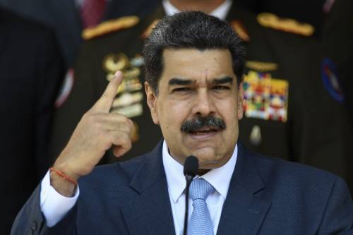 Gli strani rapporti con Maduro che adesso fanno tremare i 5S