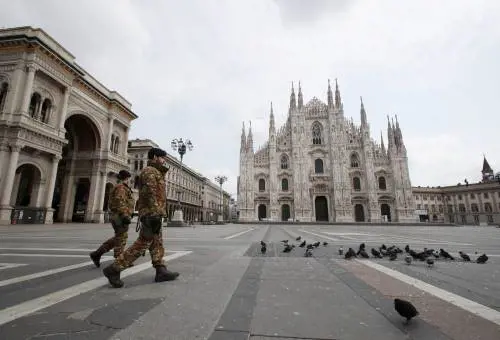 Coronavirus, l'allarme focolaio a Milano