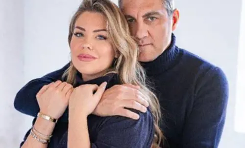 Costanza Caracciolo dà alla luce Isabel: "Ce la siamo cavata bene"