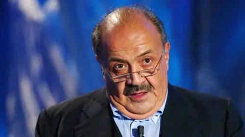 Coronavirus, Maurizio Costanzo bacchetta Conte: "Non può parlare per 50 minuti"