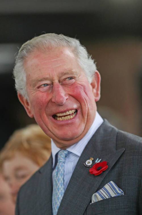 Il Principe Carlo compie 72 anni: niente auguri da Harry e Meghan