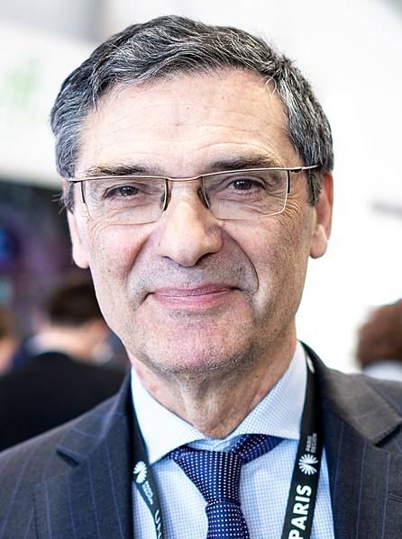 Coronavirus, choc in Francia: morto l’ex ministro Devedjian