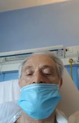 Amedeo Minghi in ospedale: "Sono qui per altri problemi"
