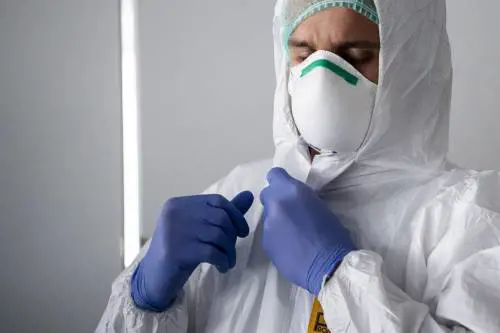 Virus, uno studio cinese conferma utilità di tocilizumab: "È efficace"