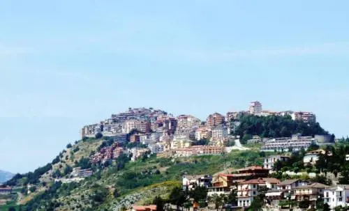 Ecco il paese senza Covid, il sindaco: "Mi prendevano per pazzo"