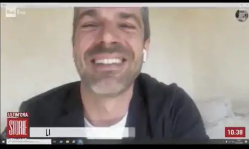 La gaffe di Argentero con Eleonora Daniele: "Hai avuto un bambino da poco?"