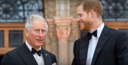 Il Principe Carlo e quei 2 milioni di sterline sul conto bancario di Harry e Meghan