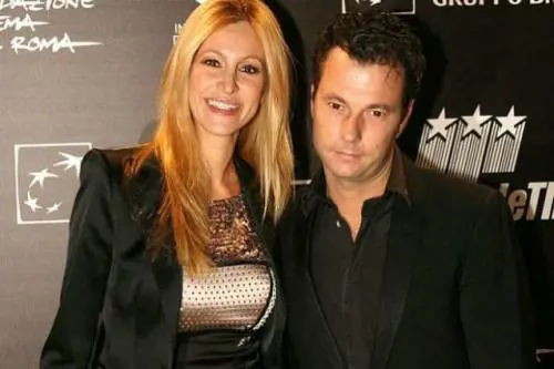 Adriana Volpe in crisi con il marito per colpa di Andrea Denver? 