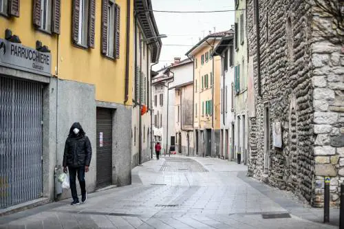 "Zona rossa chiesta il 3 marzo" La Lombardia inchioda Conte