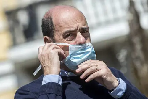 Zingaretti fa flop pure con le barelle