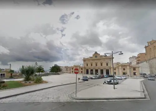 Agrigento, nigeriani aggrediscono agenti che li sorprendono in strada