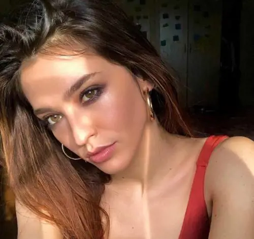 Ginevra Pisani: "Ora sono la Professoressa all'Eredità, ma sogno il cinema"