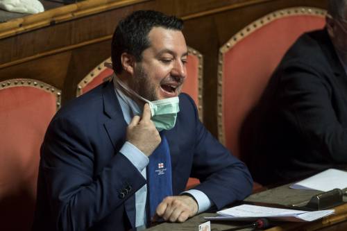 Salvini: "Fuori da Ue ed Euro? Europa non si è mai dimostrata solidale"