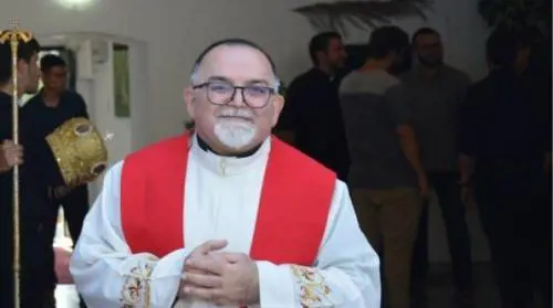 L'ultimo sms di don Basile e il medico che voleva i test