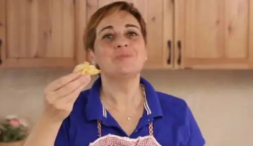 Benedetta Rossi a muso duro contro gli hater: "Il cretino sei tu"