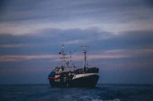 La nave quarantena per migranti potrebbe costare un milione